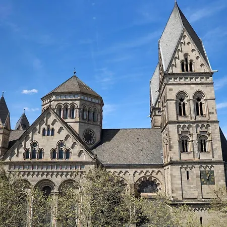 Jawo Im Herzen Von Apartman